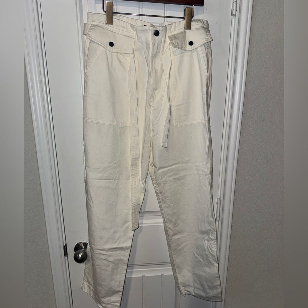 Banana Republic factory Cream cargo belted Pants